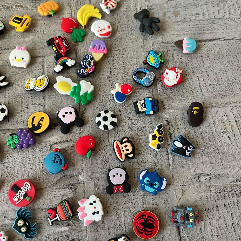 Fun Cartoon Character Shoe Charms Set